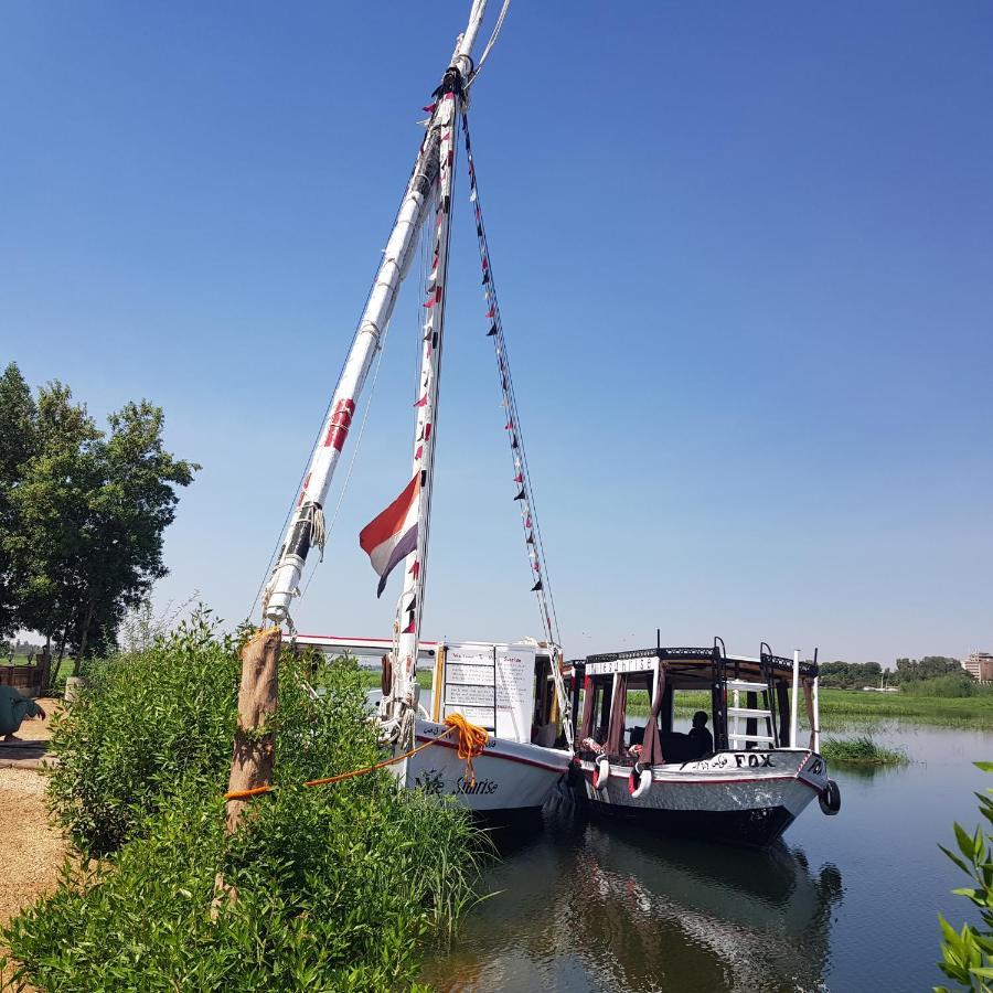 Nile Sunrise Felucca Boat Private Rental Luxor Exterior foto